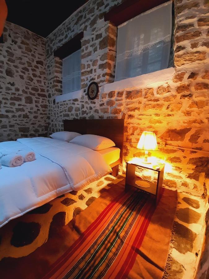 Gorica'S Bridge Hotel Berat Exterior foto